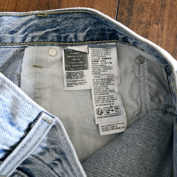 Levi's Women’s Low Pro Straight Leg Blue Jeans Light Wash Cotton Size 30 NWT - Picture 13 of 14